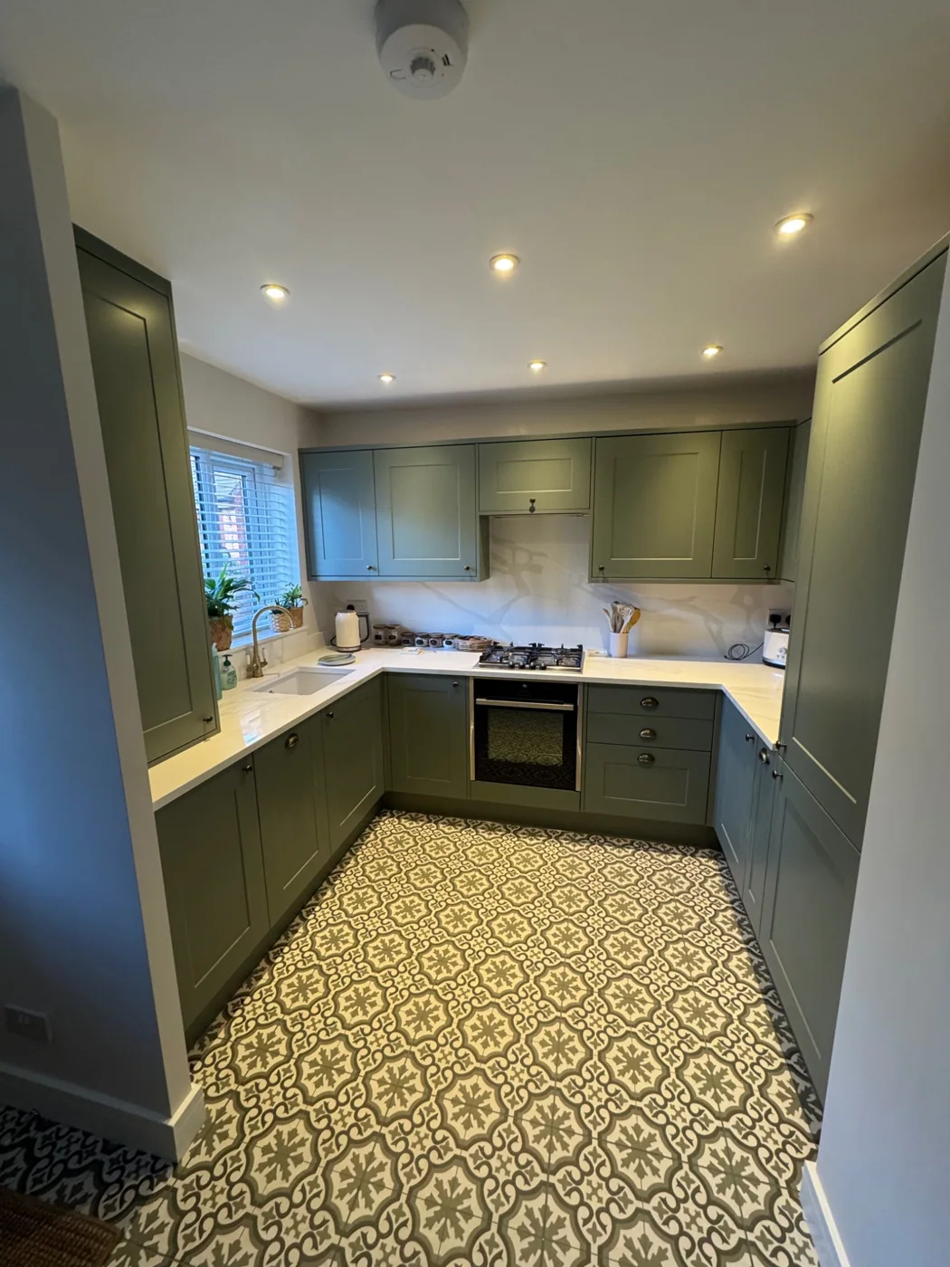 Green shaker kitchen